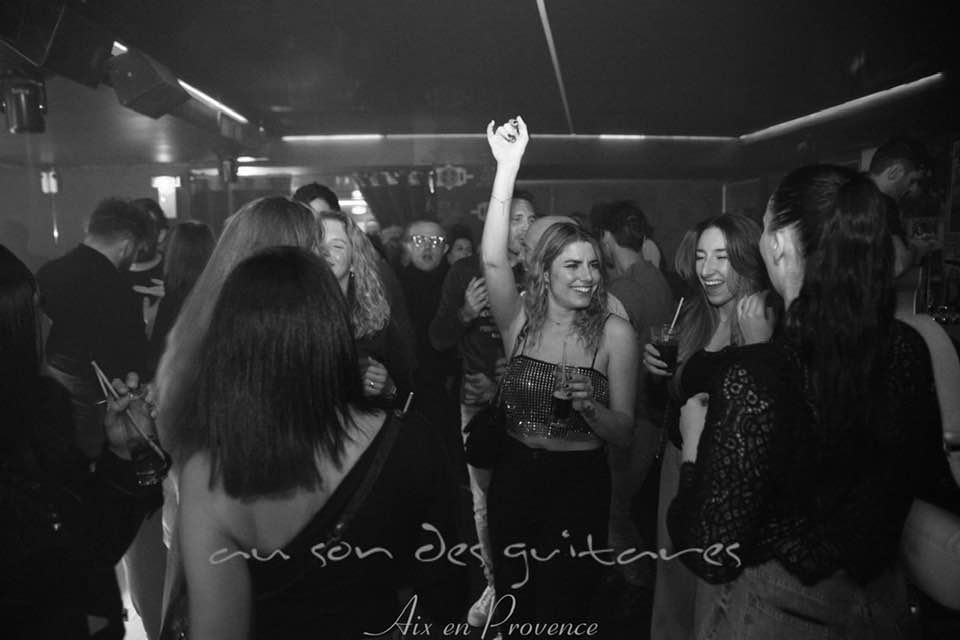 Son des Guitares — Dancefloor